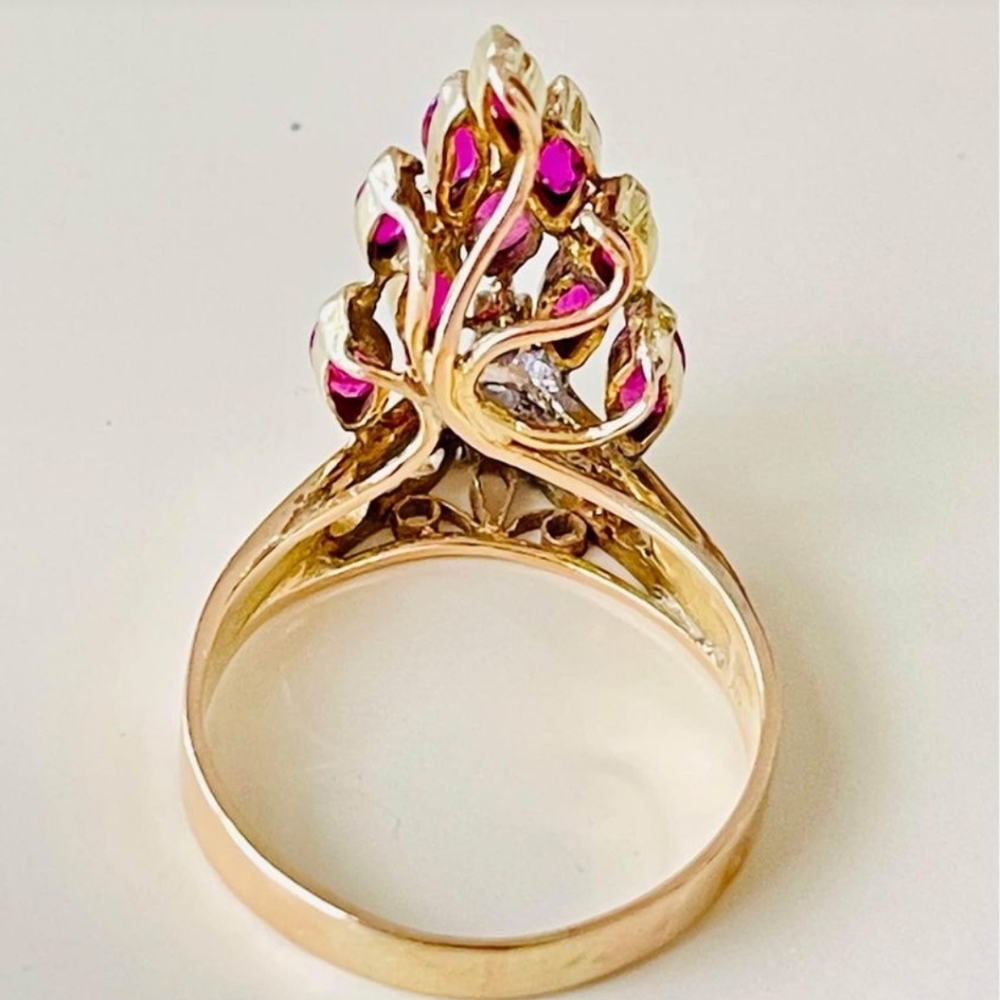 Vintage 1900-1930 Ruby & Diamond Crown Ring set in 14k Solid Gold - Picture 3 of 5